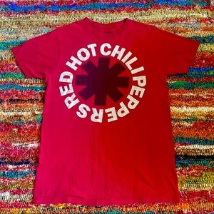 Vintage Red Hot Chili Peppers Rock Band Tee Alternative